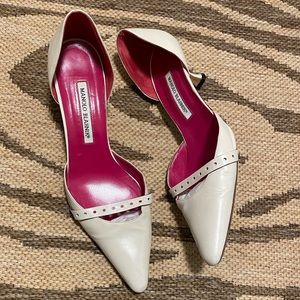Manolo Blahnik ivory & pink kitten heel size 39.5